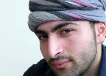 “Bağışla ömrümü, uzun gecədi” – Zərdüşt Şəfinin şeirləri